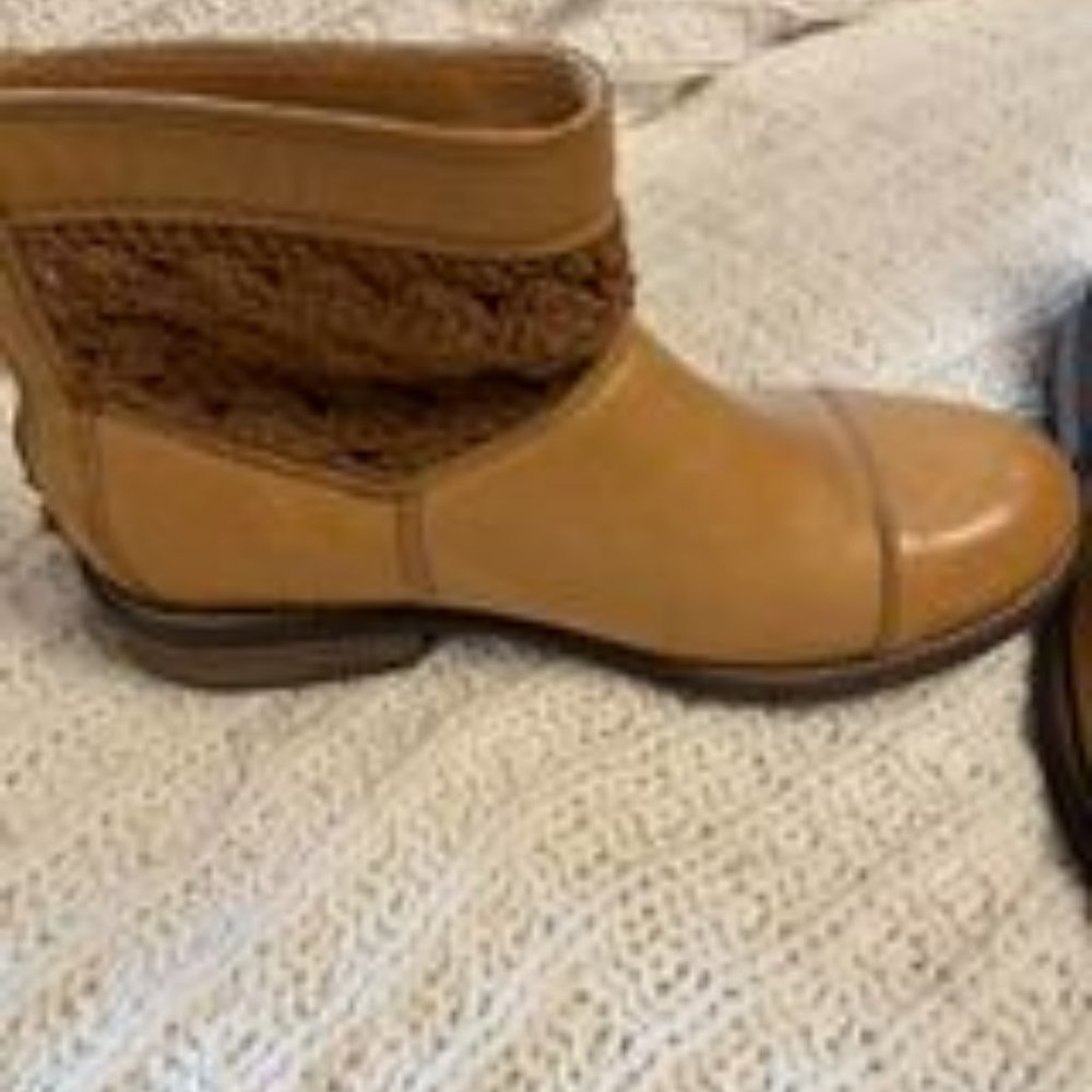Latigo Leather Bootie